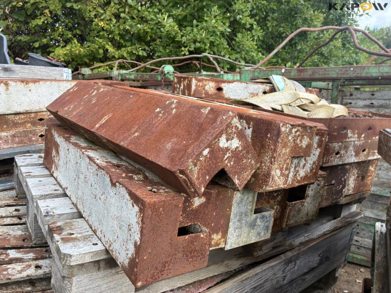 Støbeforskalling i metal 37