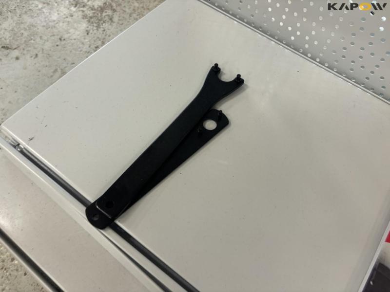 Stort parti bor, skæreskiver og diverse 18