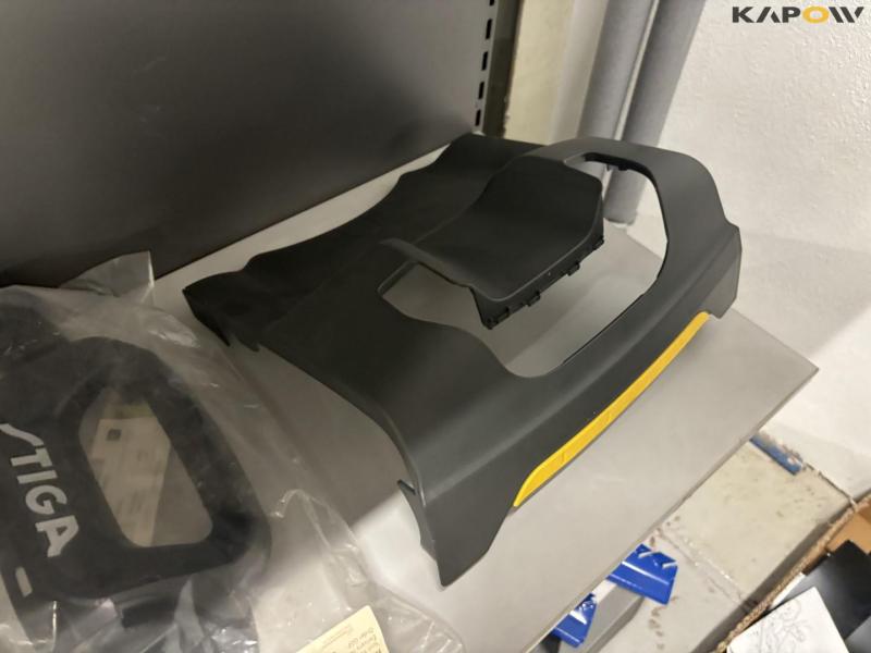 Stort parti plæneklipper reservedele 26