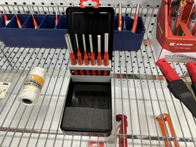 Stort parti Ringgaffelnøgler og diverse 19