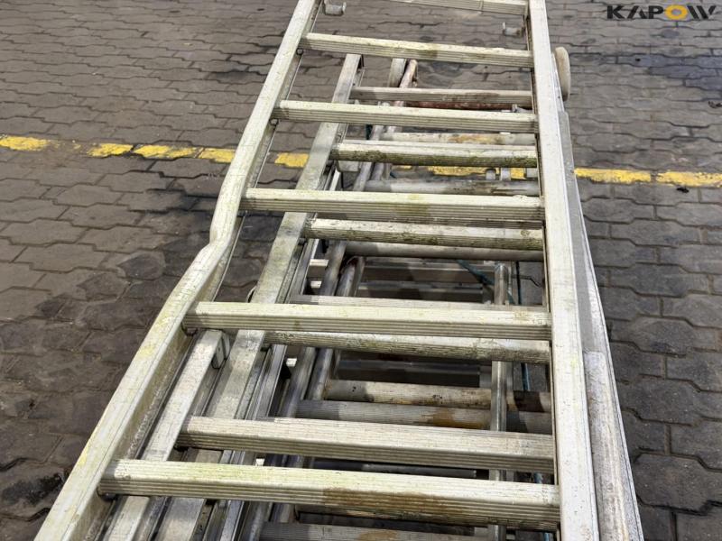 Stort parti stiger 15