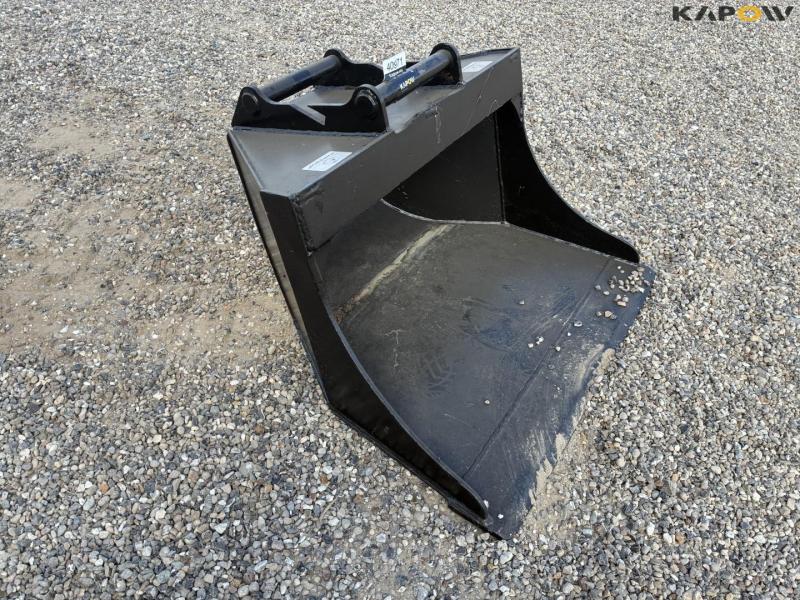 Svensker skovl 100cm med hydrema hitch 3