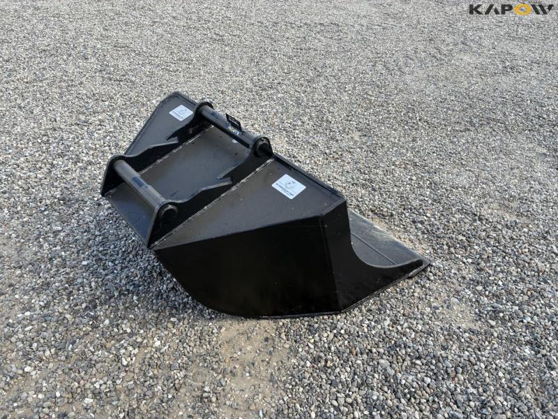 Svensker skovl 100cm med hydrema hitch 4