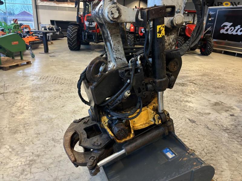 Takeuchi TB1140 gravemaskine 12