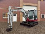 Takeuchi TB250 gravemaskine 1