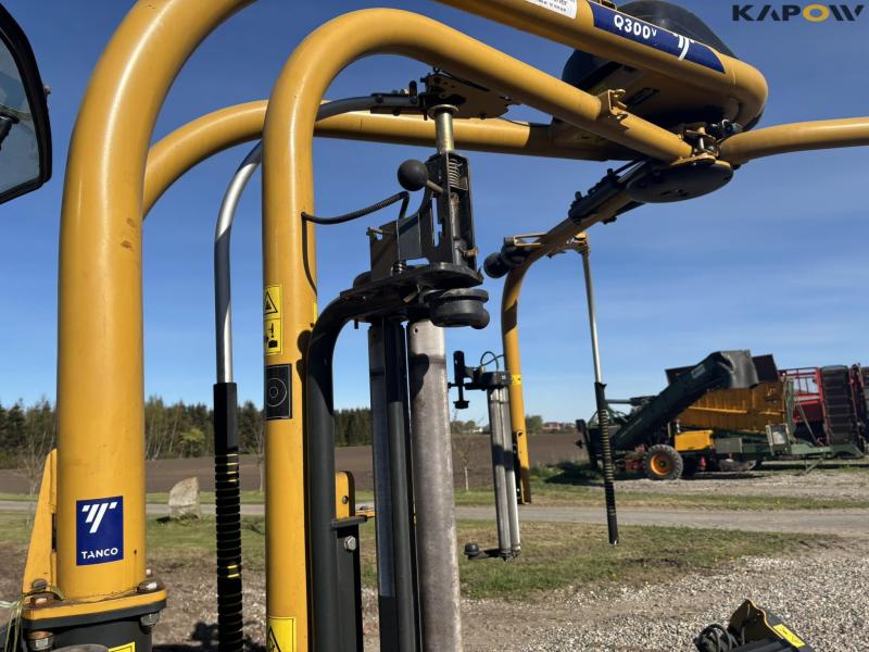 Tanco Q300-V wrapper 14