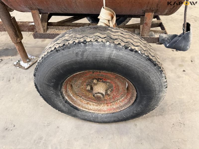 Tankvogn med pumpe 24