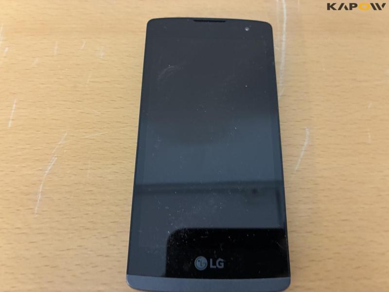 Telefoner og en tablet 8