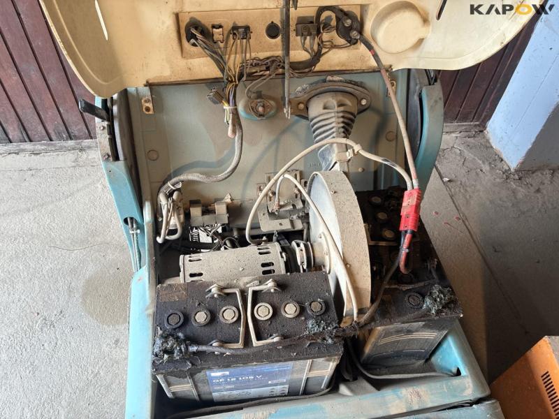 Tennant 6080 fejemaskine med opsamler 18