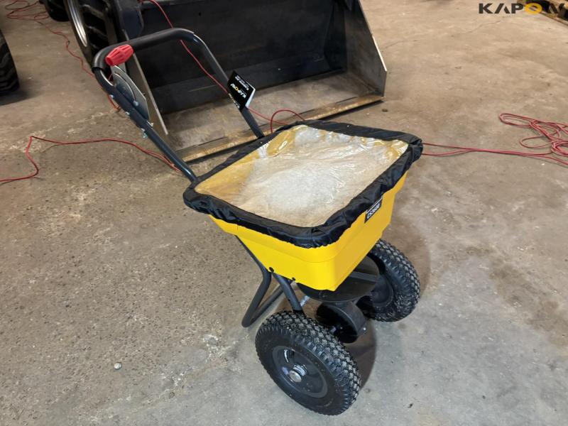 Texas CS3600 saltspreder 3