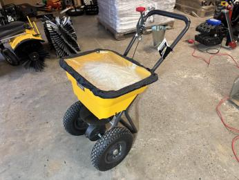 Texas CS3600 saltspreder