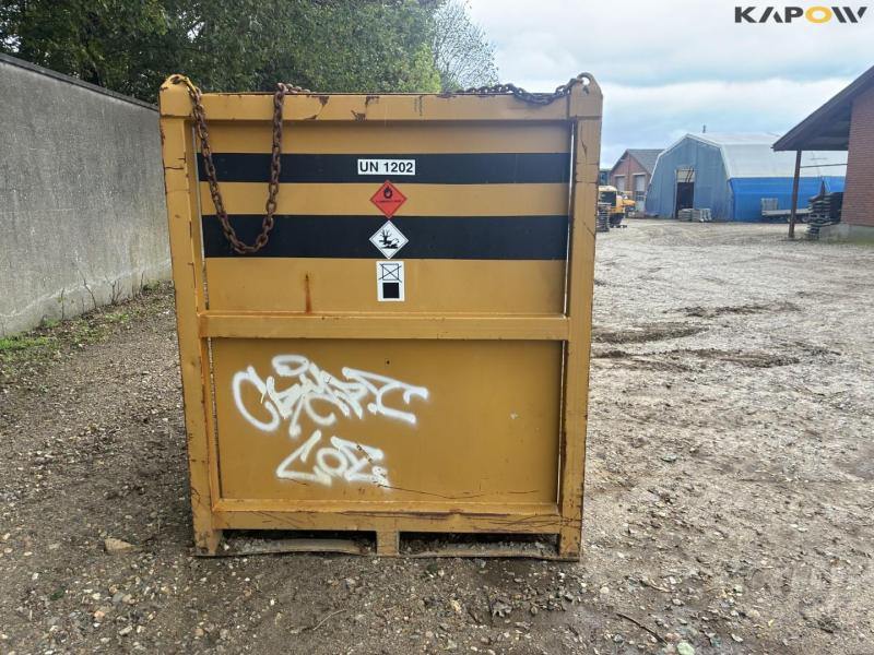 Thyholm brændstof container med pumpe 4