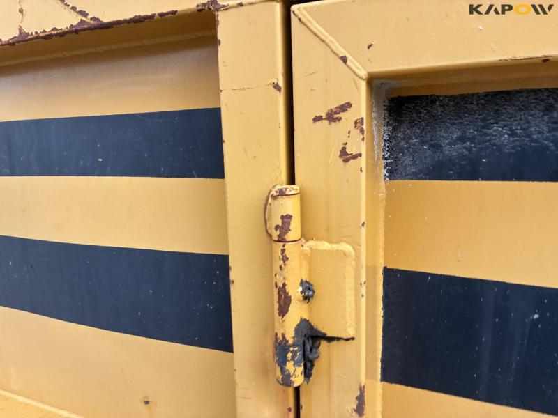 Thyholm brændstof container med pumpe 12