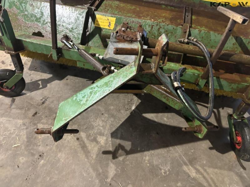 Thyregod kost med 3punkt hitch 9