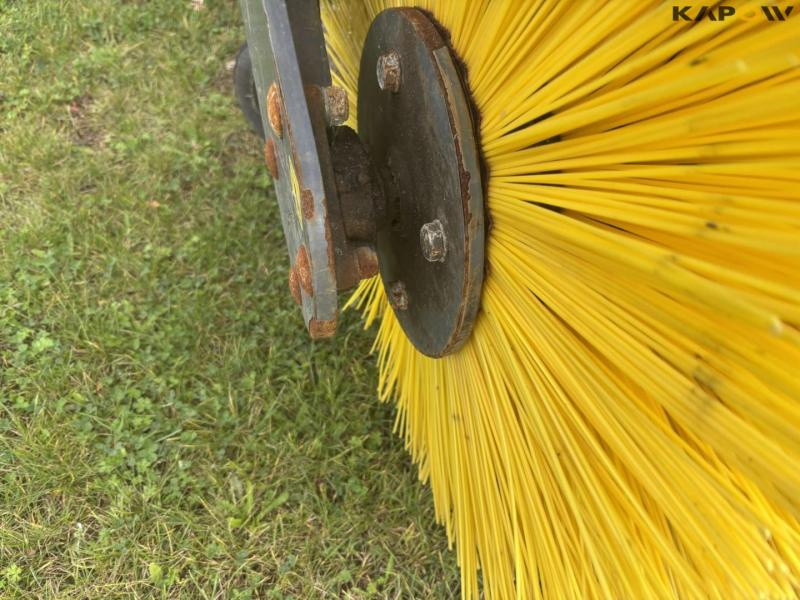 Timan Tool-Trac 245 redskabsbære 14