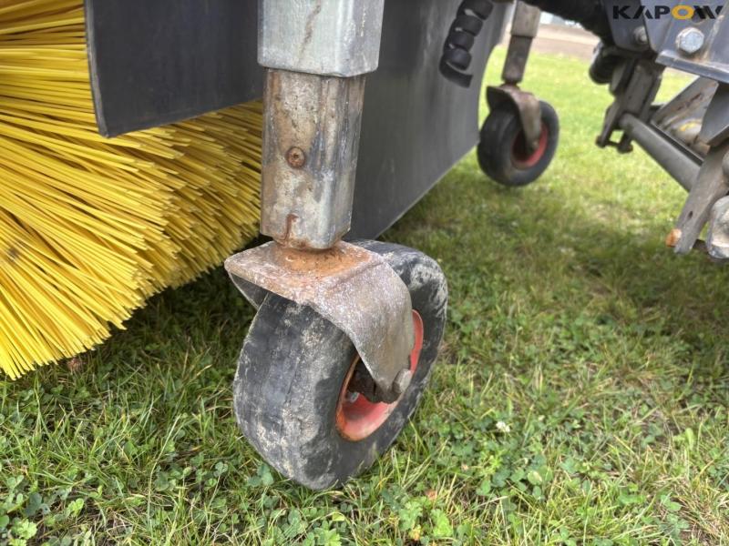 Timan Tool-Trac 245 redskabsbære 69