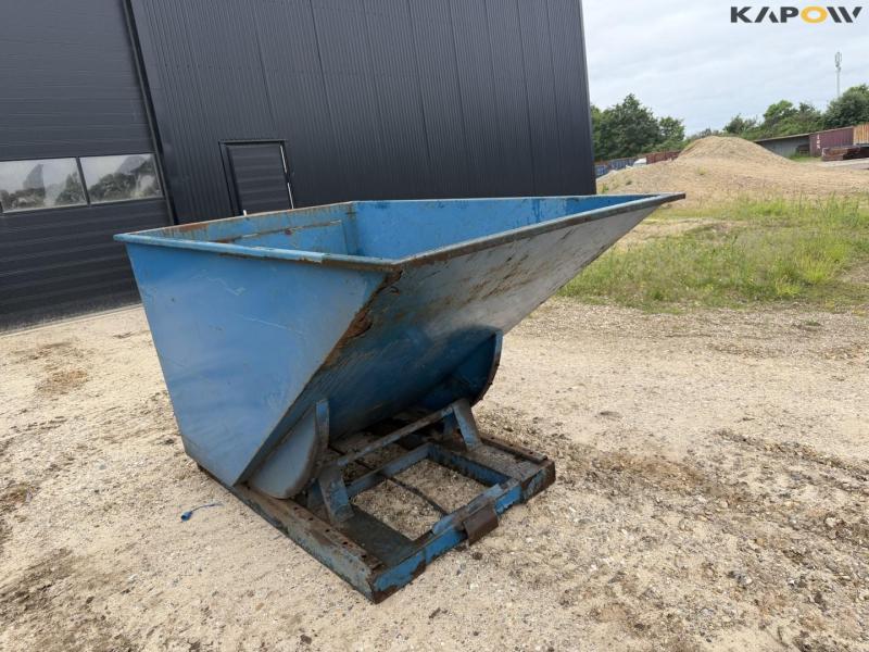 Tipcontainer til pallegafler 3
