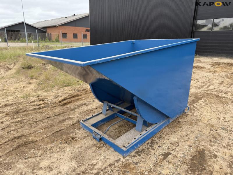 Tippo 2000 container 1