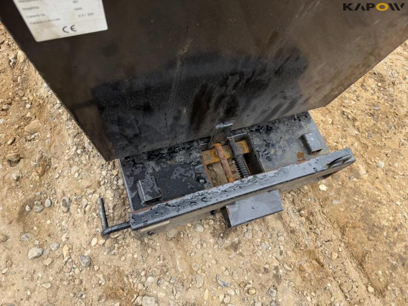 Tippo 300 black container 13