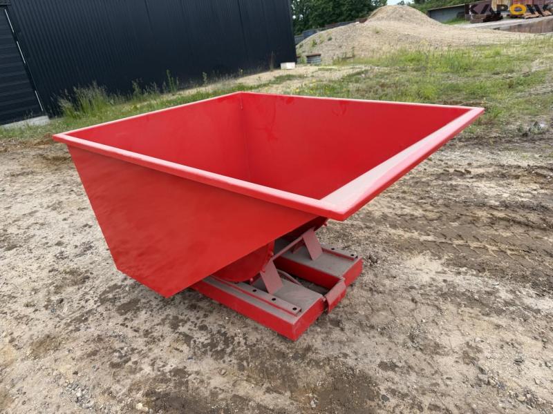 Tippo 900 red container 3