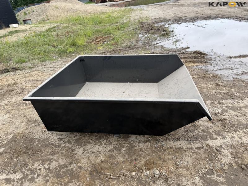 TLB 75 container 4