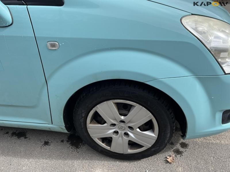 Toyota corolla verso varebil 10