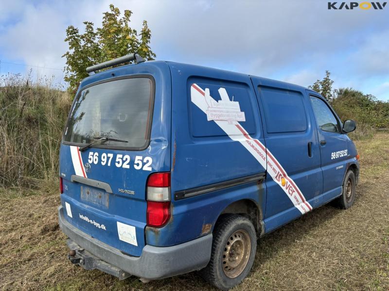 Toyota HIACE 2,5 kassevogn 5