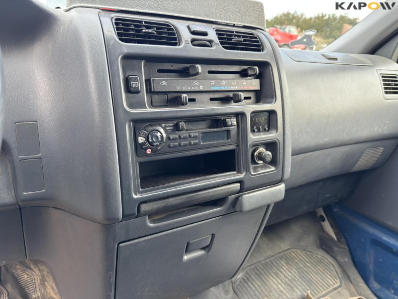 Toyota HIACE 2,5 kassevogn 61