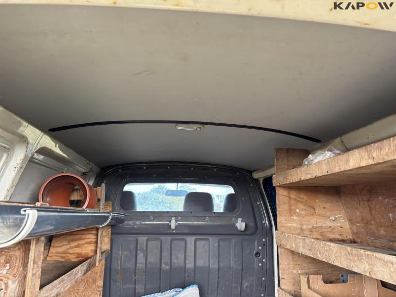 Toyota HIACE 2,5 kassevogn 73