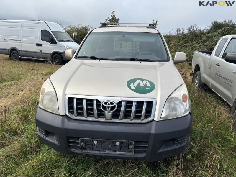 Toyota Land Cruiser 3,0 D-4D van 2