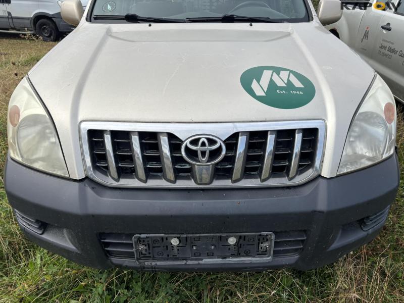 Toyota Land Cruiser 3,0 D-4D van 10