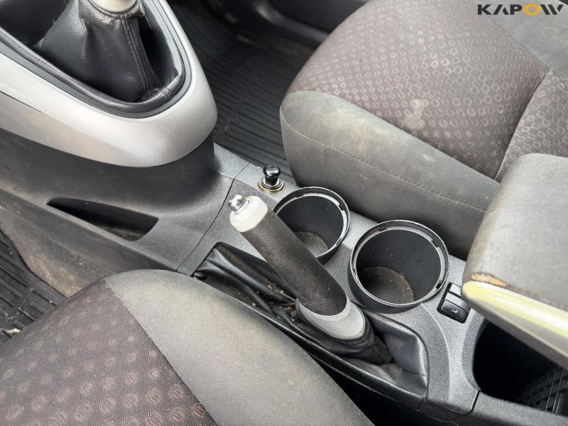 Toyota Verso Sportsvan 2.0 varebil 19