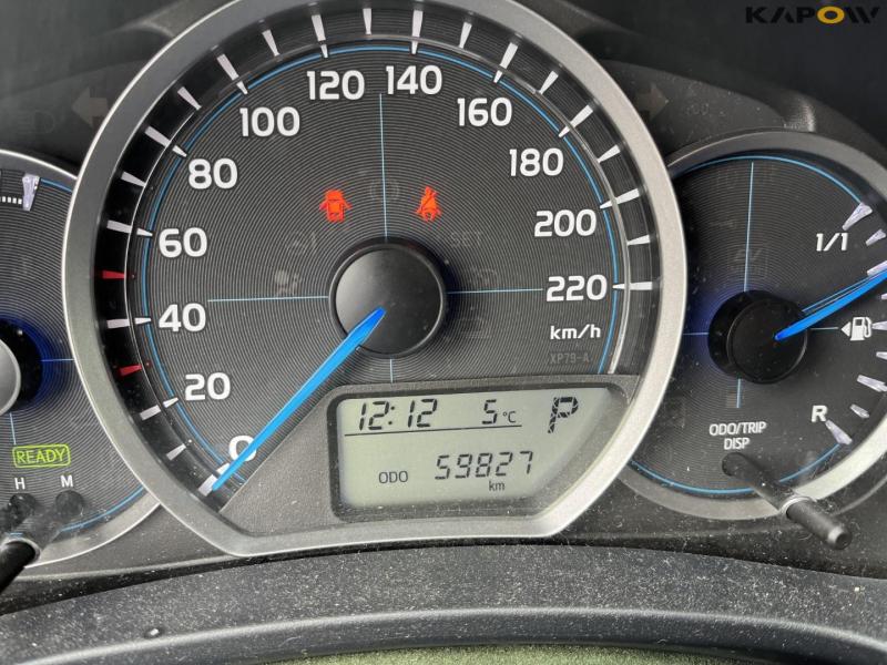 Toyota Yaris hybrid personbil 18