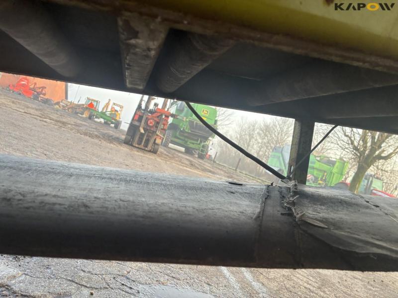 Transportbånd med kasse 17