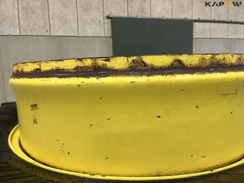 Trelleborg 710/75-R42 tvillinghjul 11