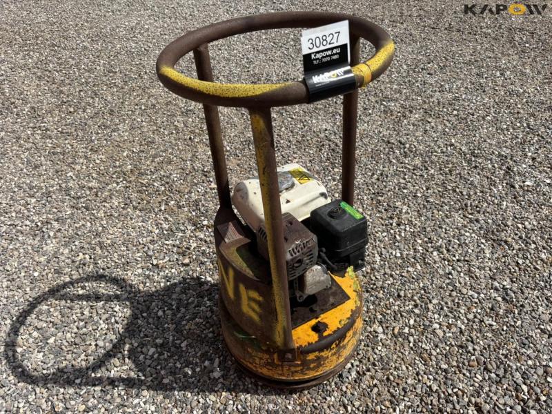 Tremix KMR pladevibrator 3
