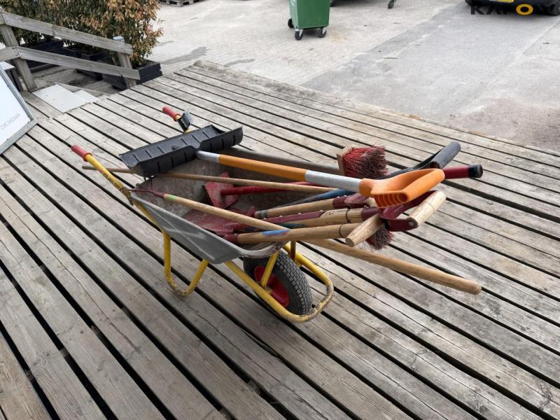 Trillebør og redskaber 3