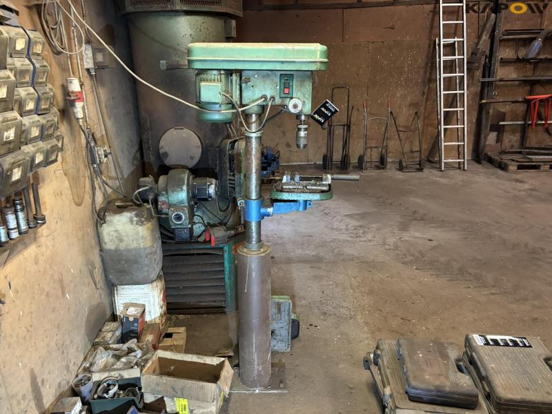 TRU TOOL TT16A søjlebormaskine 2