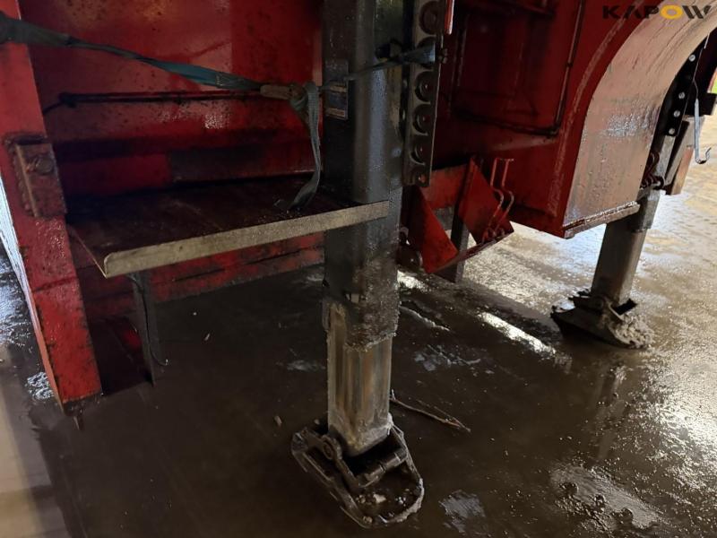 TSR maskintrailer/sættevogn 16