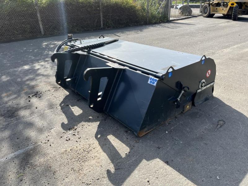 U.EMME Manta 2100 HD kost med opsamler 5