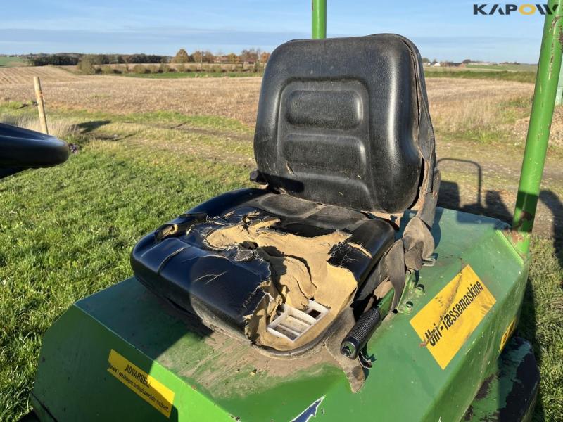 Uni-Loader DY 190 minilæsser 33