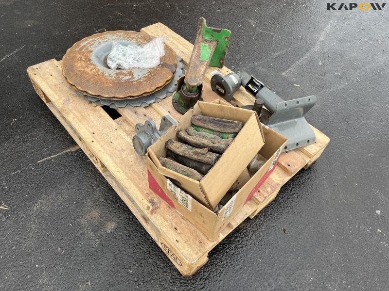 Unia nedfælder reservedele 3