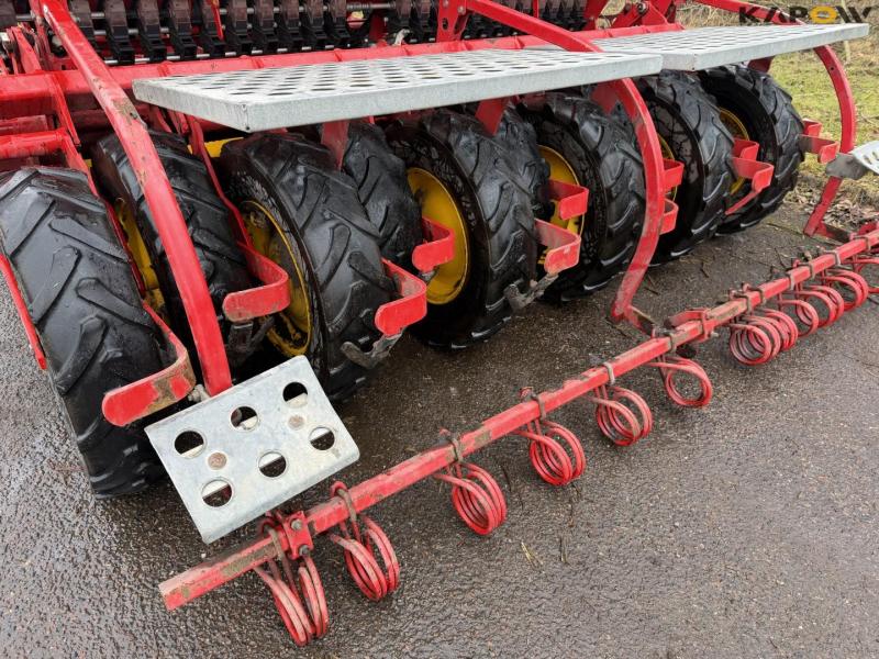 Väderstad Rapid 300C super XL såmaskine 45