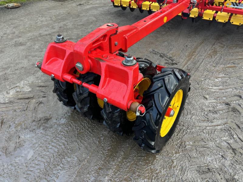 Väderstad Rapid 400 såmaskine 9