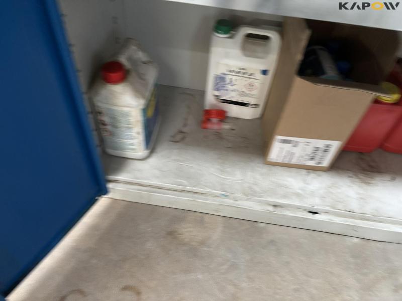 Værksteds stålskab 9