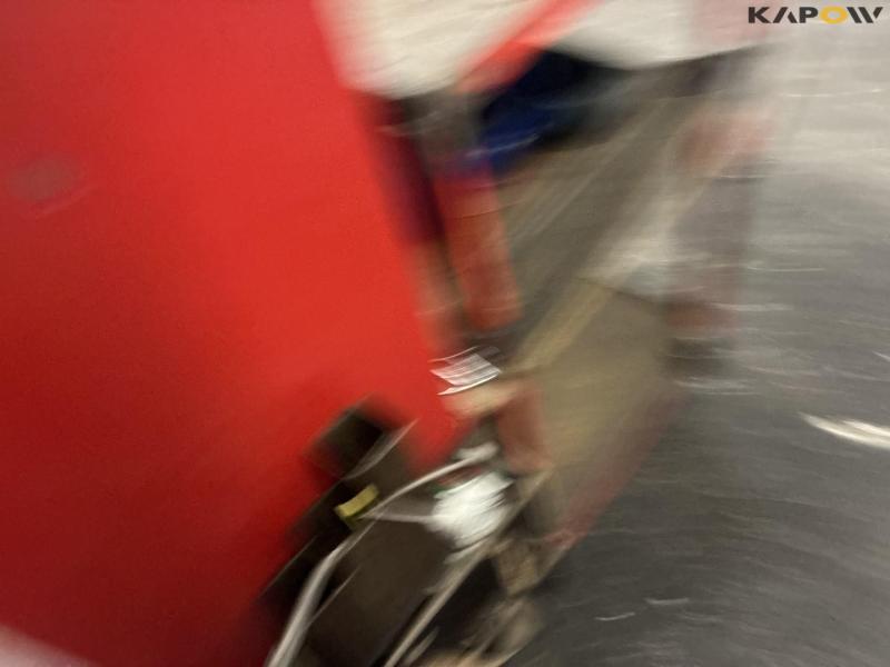 Værkstedsbord med indhold 26