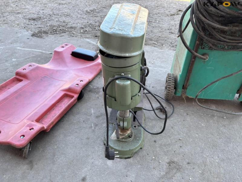 Værkstedsmaskiner 19