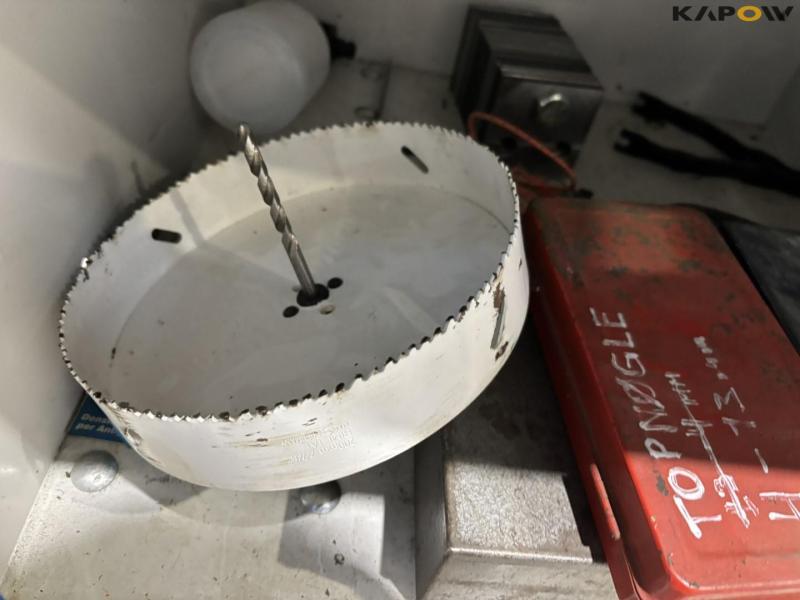 Værkstøjs rullebord med indhold  15