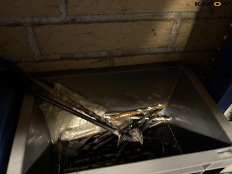 Værktøj på reol 51