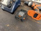 Værktøjsbord med værktøj + væg kabelrulle 14